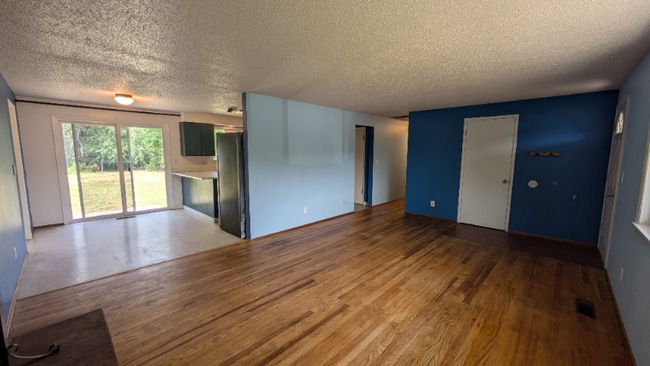 Photo - 808 White Ave