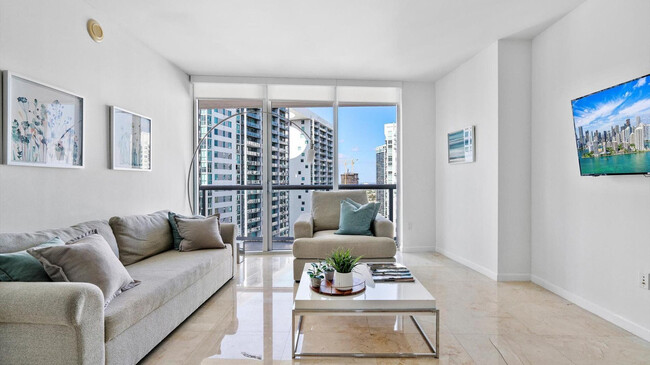 Photo - 485 Brickell Ave Apartamento Unidad FL32-ID1049811P