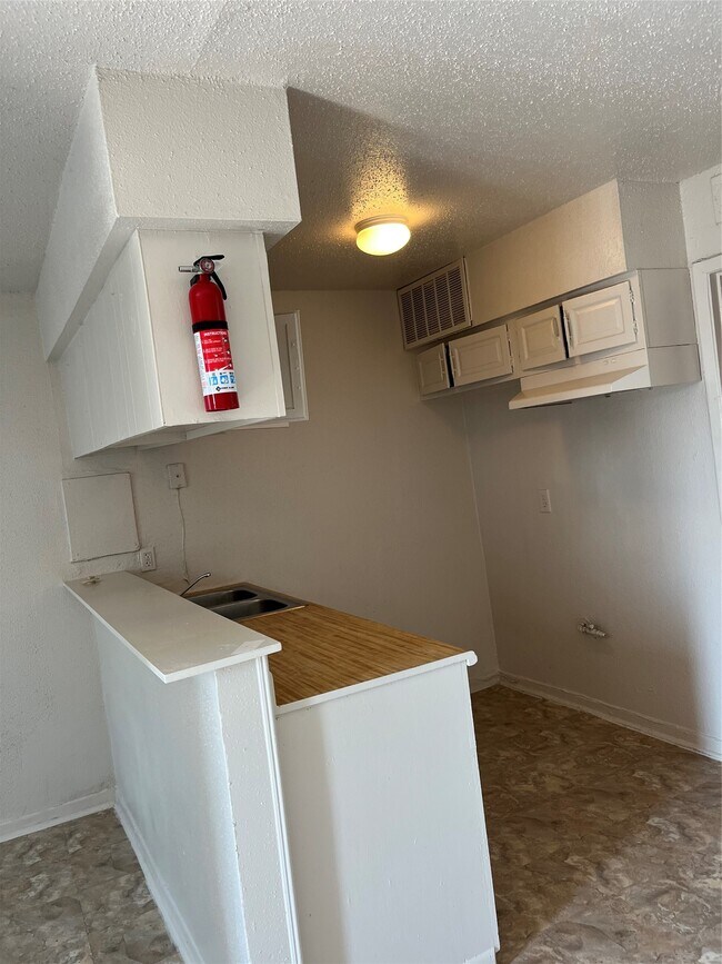 Photo - 9414 Heno St Unit 07