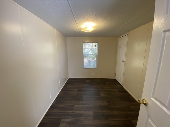 Photo - 1709 Brown Pl Dr