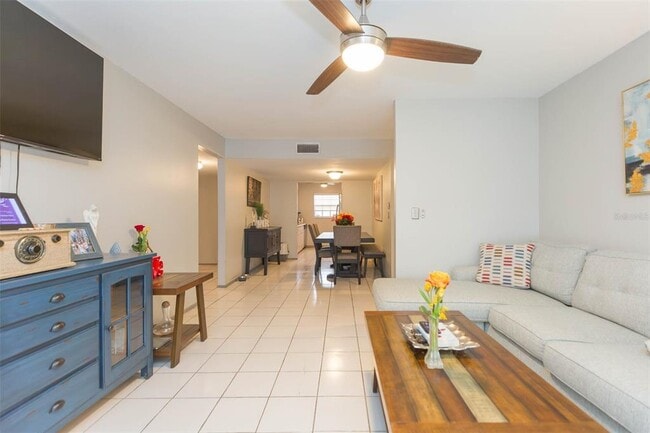 Photo - 14472 Reuter Strasse Cir Unit 408