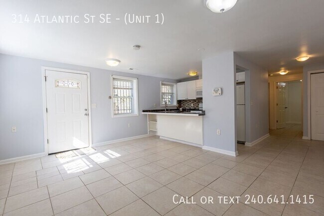Photo - 314 Atlantic St SE Unidad ( 1)