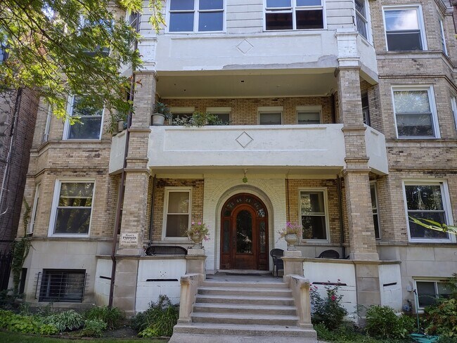 Building Photo - 2508 N Kedzie Blvd Unit 1 Rental