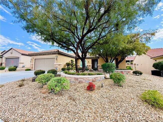 Photo - 2119 Gunnison Pl