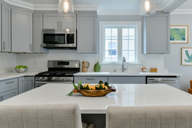 Photo - 224 Newbury Ave Unidad 1