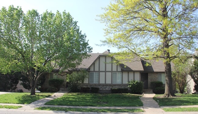 Building Photo - 1312 NW Village Dr Rental