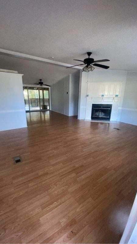 Sala de estar - 5618 Wells Blvd