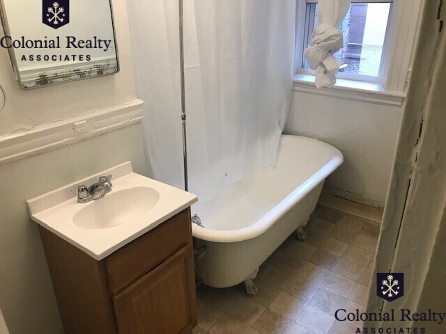 Photo - 1350 Commonwealth Ave Unidad 4