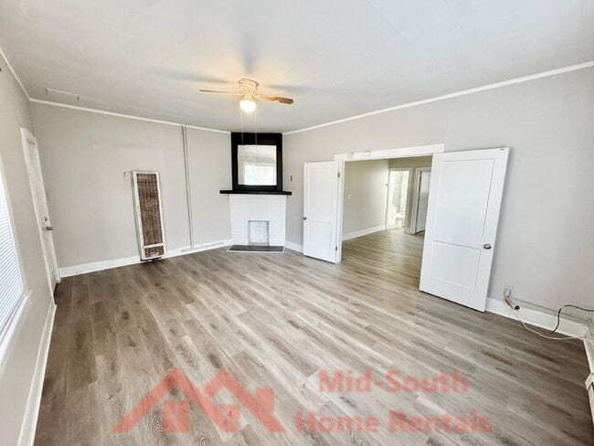 Photo - 3592 Vivia Ave