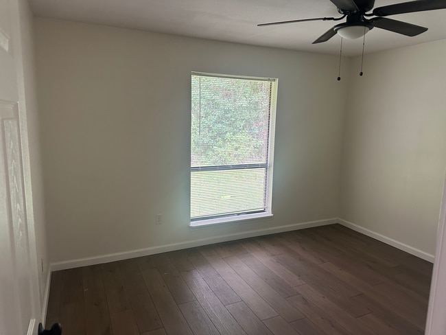 Building Photo - 44166 Simpson Pl Unit D Rental