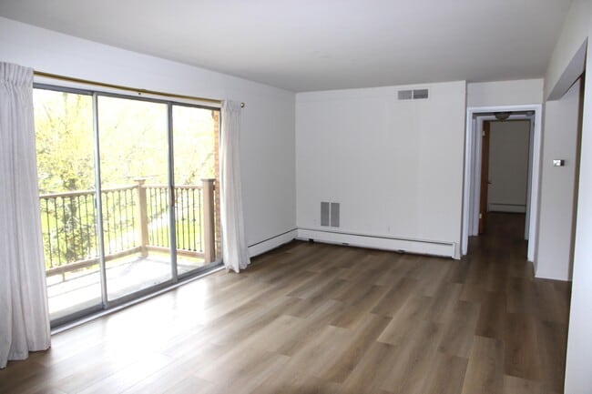 Photo - 1257 Island Dr Unit #203