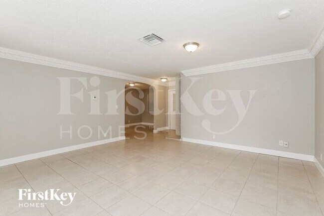 Photo - 4818 NW 8th St