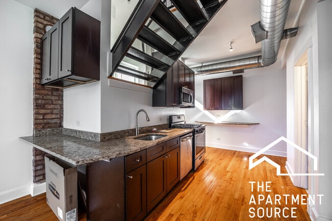 Photo - 1643 S Throop St Unit 3R