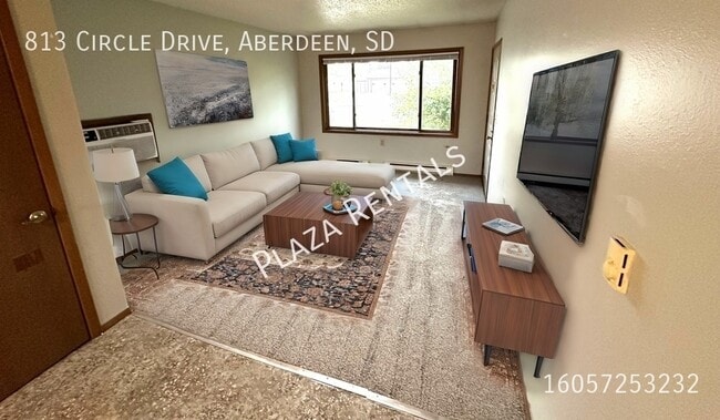 Photo - 608 W 3rd St