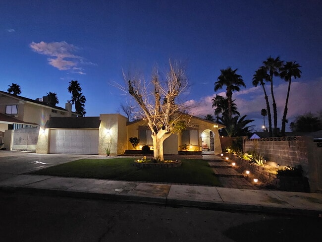 Photo - 3906 Calle De Este