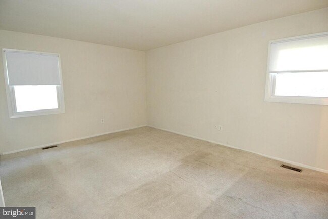 Photo - 3717 Irongate Ln