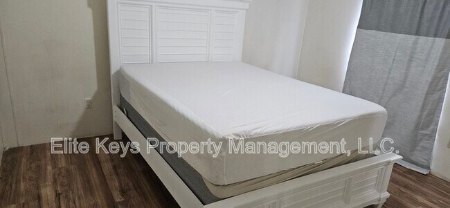 Photo - 3864 Wendell St