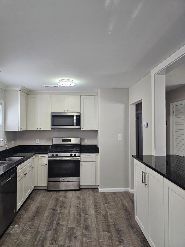 Photo - 3931 Port Rd