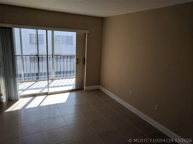 Photo - 1250 NE 125th St Unit 312-C