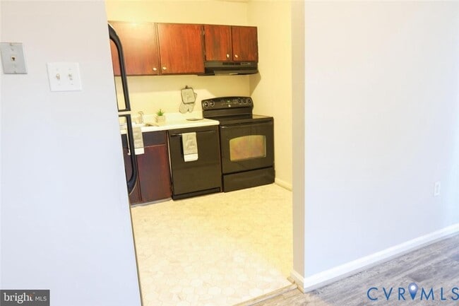 Photo - 3221 Hunters Mill Dr