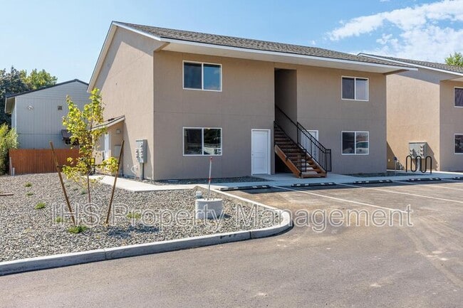 Building Photo - 485 S 38th Ave Unit A203