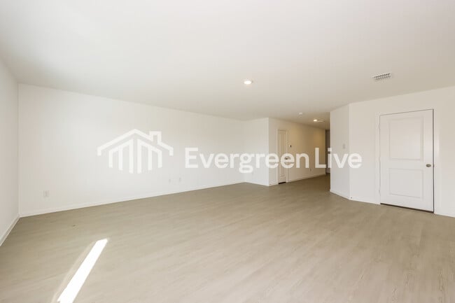 Photo - 10532 Desert Hawk Cir