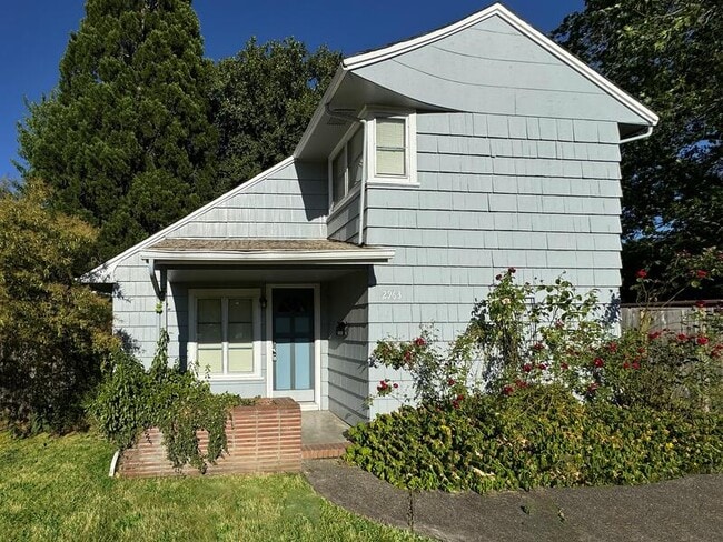 Photo - 2963 Alder St Casa