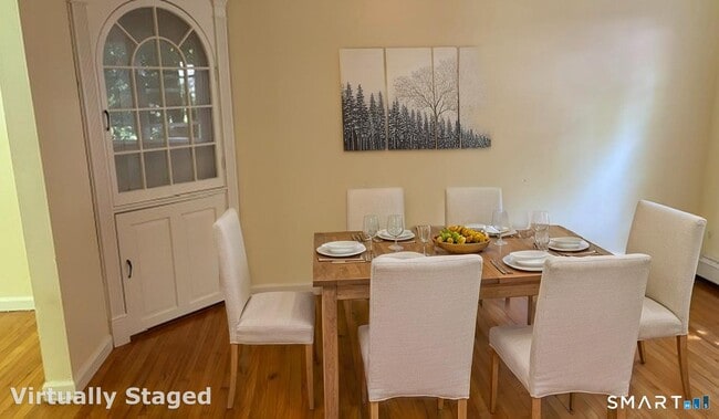 Photo - 154 Riverhill Rd
