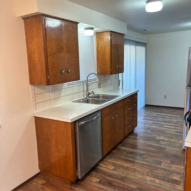 Photo - 274 Shakemill Rd