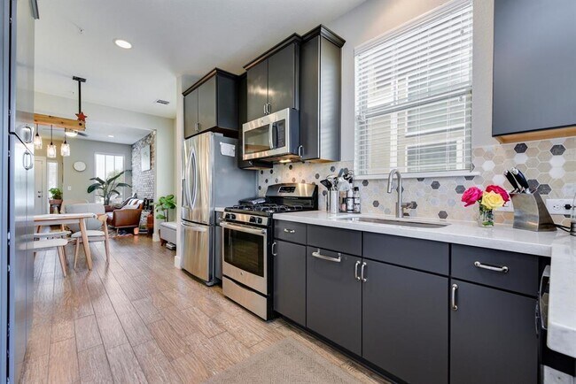 Photo - 8002 Wildcat Pass