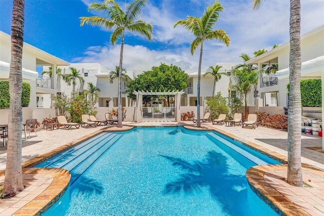 POOL - 1045 SW 9th Ct