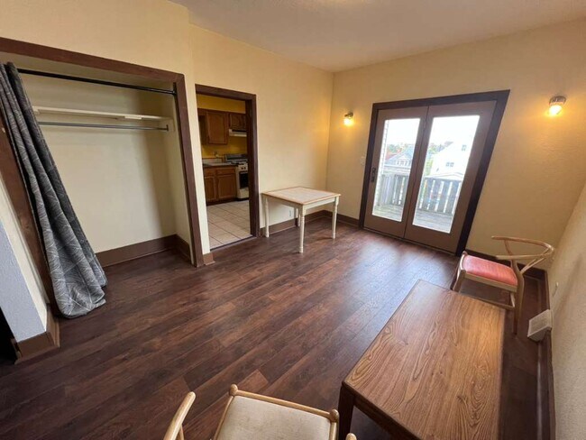 Photo - 131 Stamm Ave Unit 1