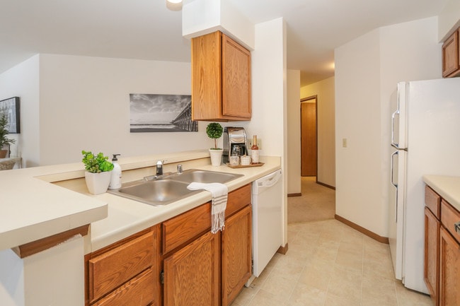 Photo - Westridge Apartments