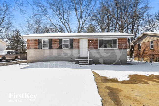 Photo - 2485 Jenkee Dr