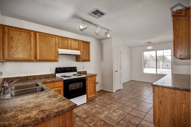 Photo - 3Bed/2Bath House in Buckeye! Move-In Ready on 08/06/2026!