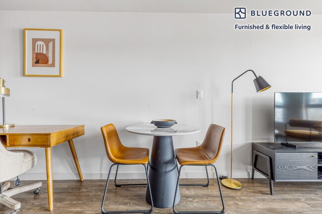 Photo - 5555 14th Ave NW Unidad FL4-ID326