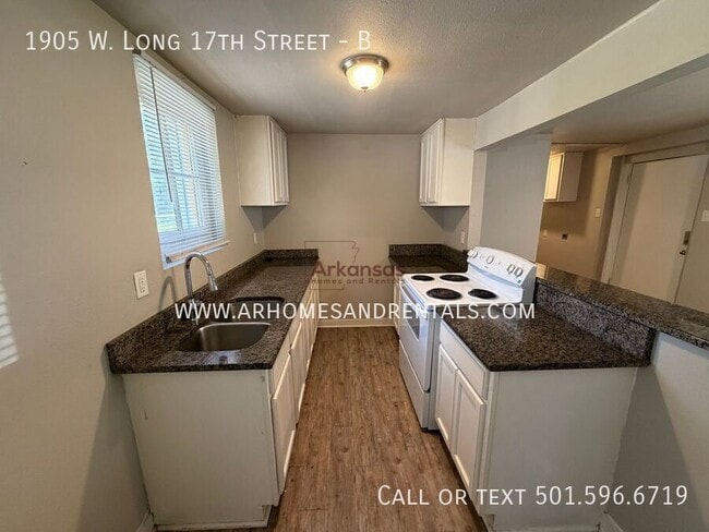 Photo - 1905 W Long 17th St Unit B