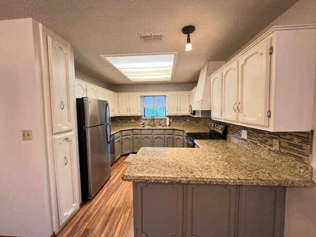 Photo - 812 Santa Anna Dr