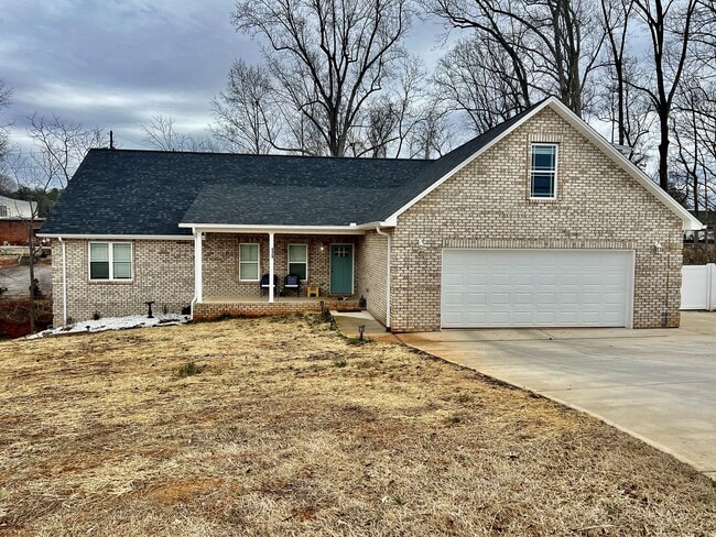 Photo - 539 N Carolina Ave