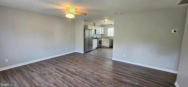 Photo - 207 Walnut St