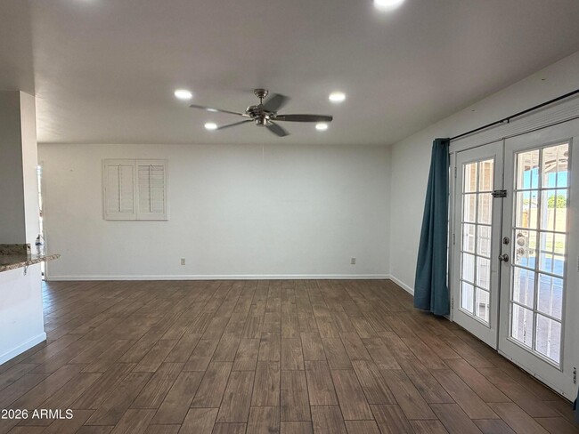 Photo - 2 E Piedmont Rd