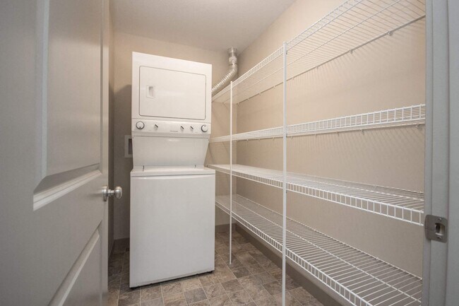 Photo - 2020 Apartments