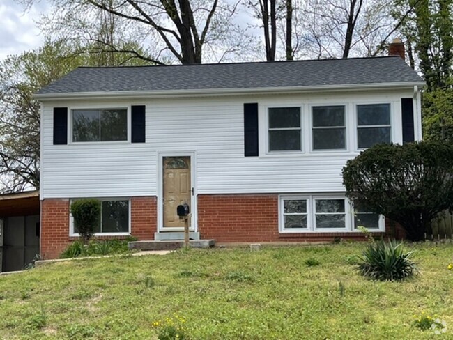 Building Photo - 14105 Robinson Ct Rental
