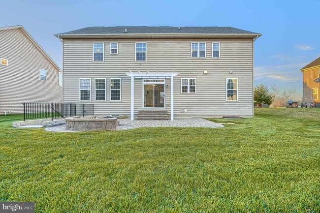 Photo - 601 Long Wall Dr