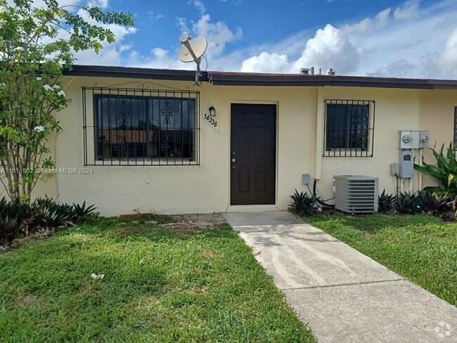 Building Photo - 14336 SW 283rd St Rental