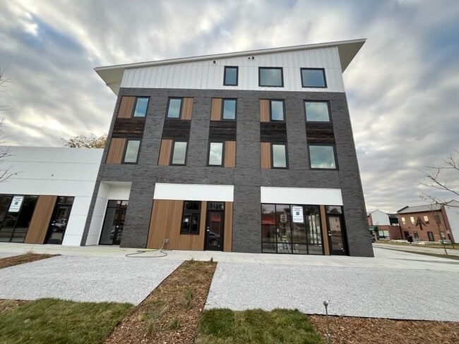 Photo - Brand New Apartments - Close to UNL/Downtown Unit #303