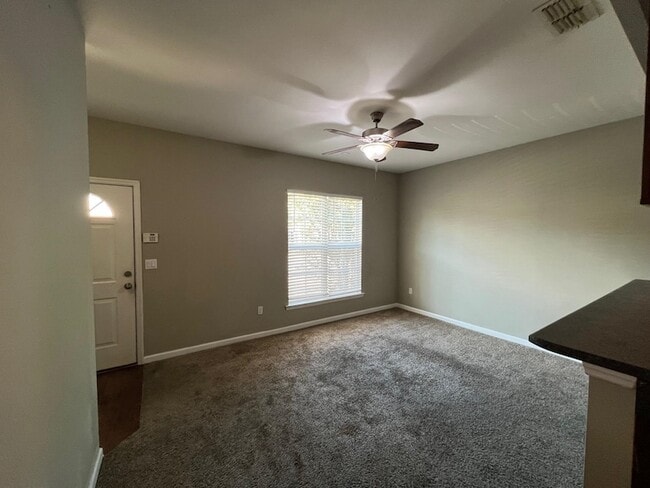 Photo - 1955 Bloomington Ave