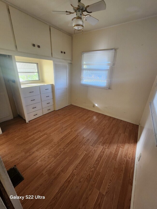 Photo - 1012 51st Ave Terrace W