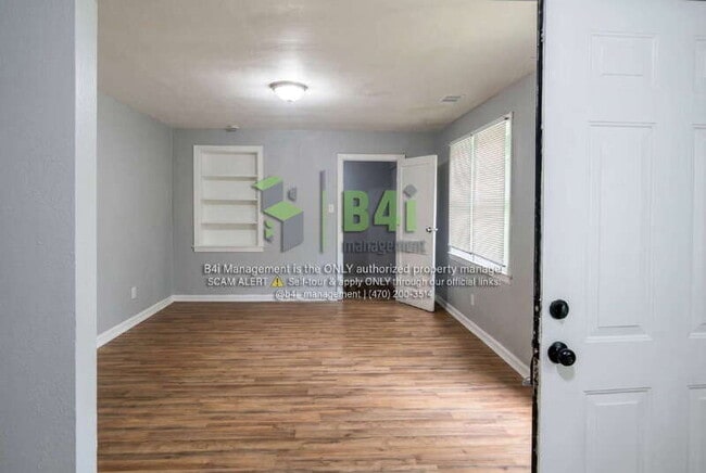 Photo - 2344 Banks Ave