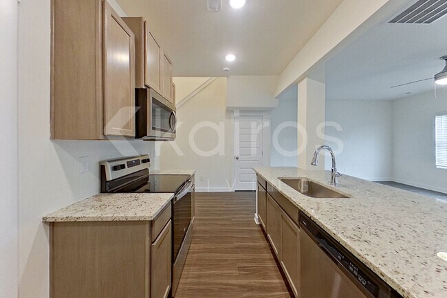 Photo - 6104 Taramore Ln NW